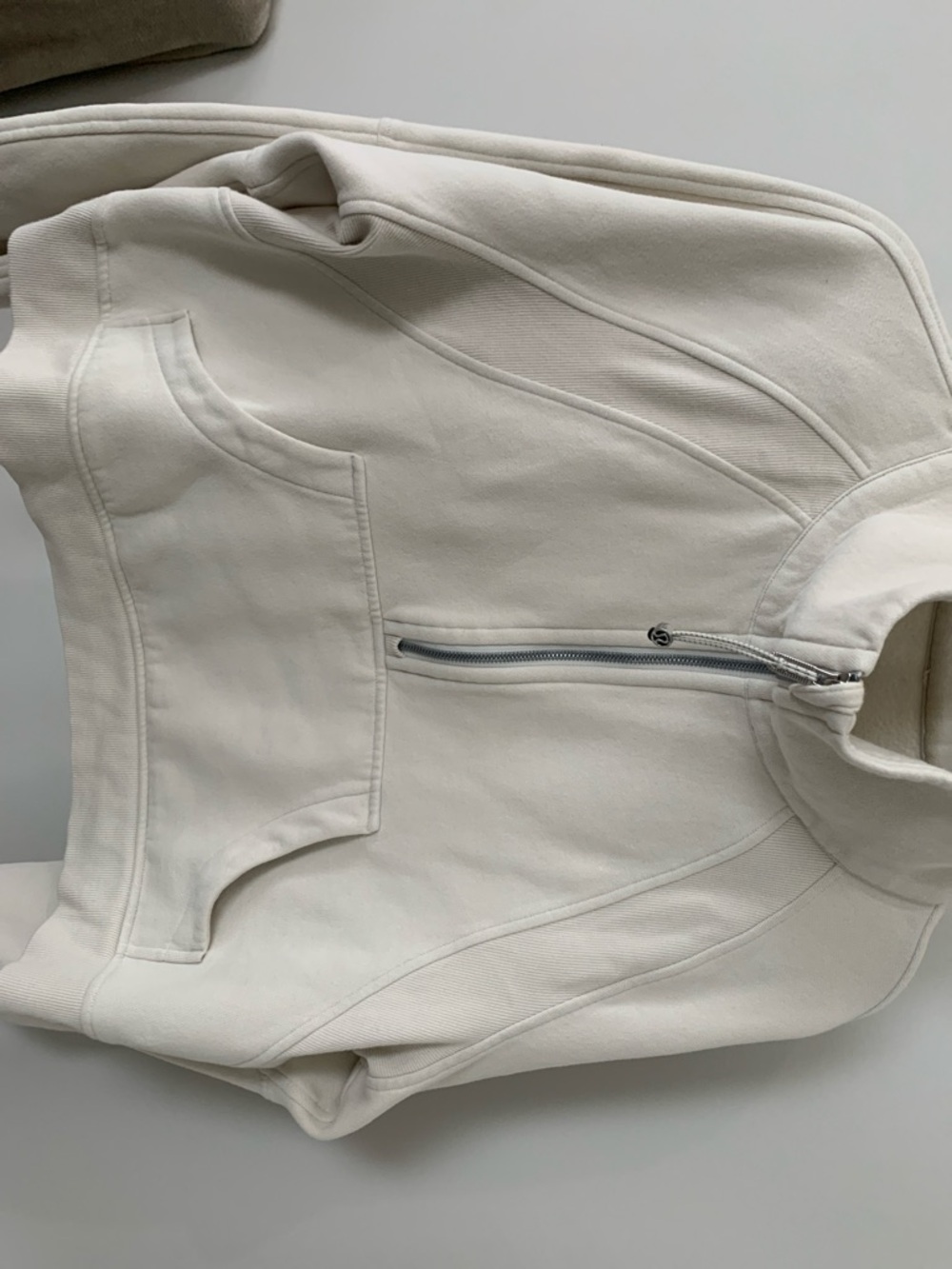 lululemon athletica Cream/Off-White Cowl Pullover